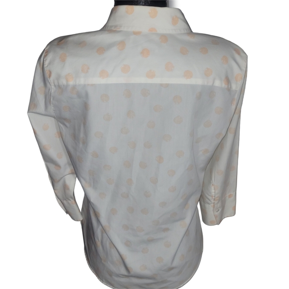 Foxcroft Cream with Orange Sea Shell Print Shirt 8 - Picture 5 of 6